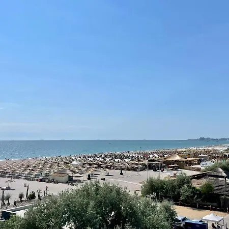 Fancy With Sea View
